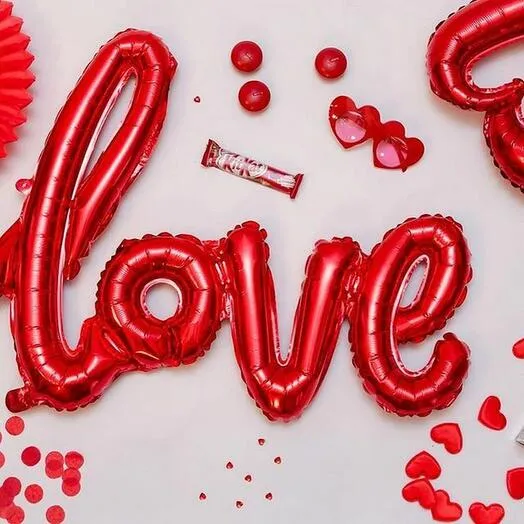 Шар Надпись "Love"